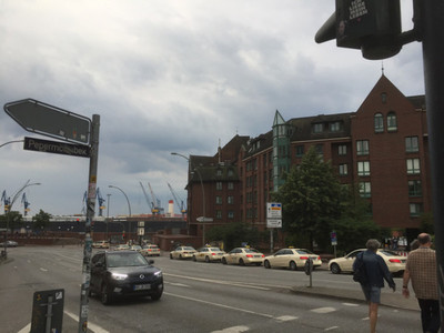IMG_0049_201806eu.jpg
